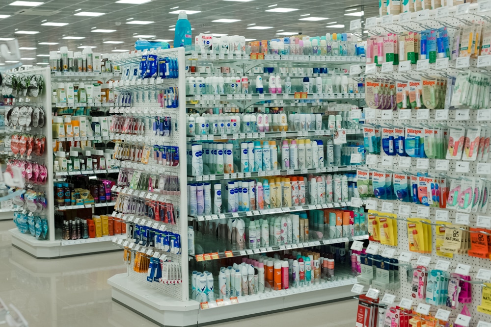 Ansicht auf verschiedene Deodorants bei Müller im Kaufpark Dresden